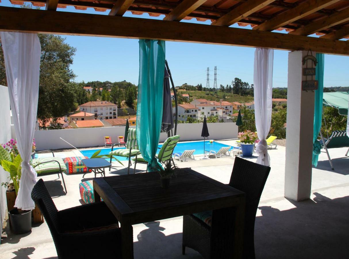 Bed and Breakfast Casa Do Loureiro Branco à Santarém Extérieur photo